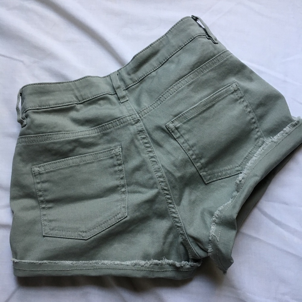 Olive green high waisted shorts